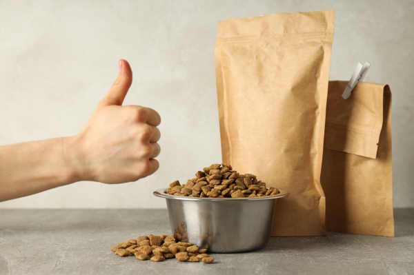 In-depth analysis of pet food reviews for quality improvement
